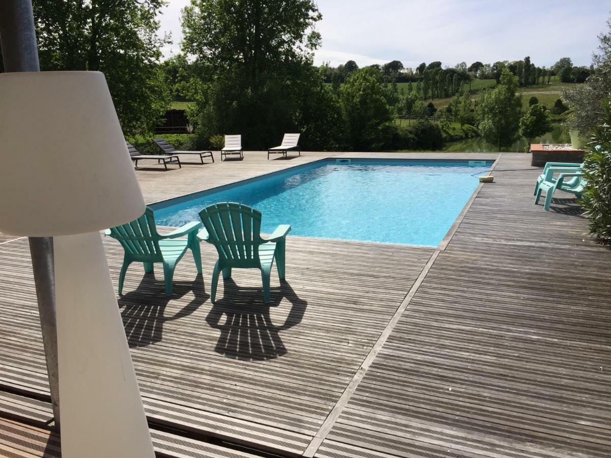 Domaine en castanet Bed and Breakfast Caraman Exterior foto